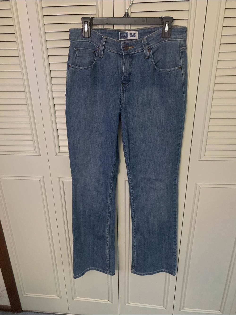 Signature by Levi Strauss Women's Straight-Leg Jeans - Blue Wash